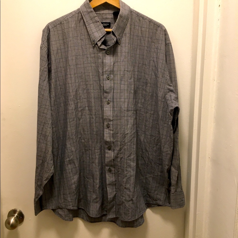 Van Heusen men’s button down dress shirt- grey stripe 17-17.5" neck / XL